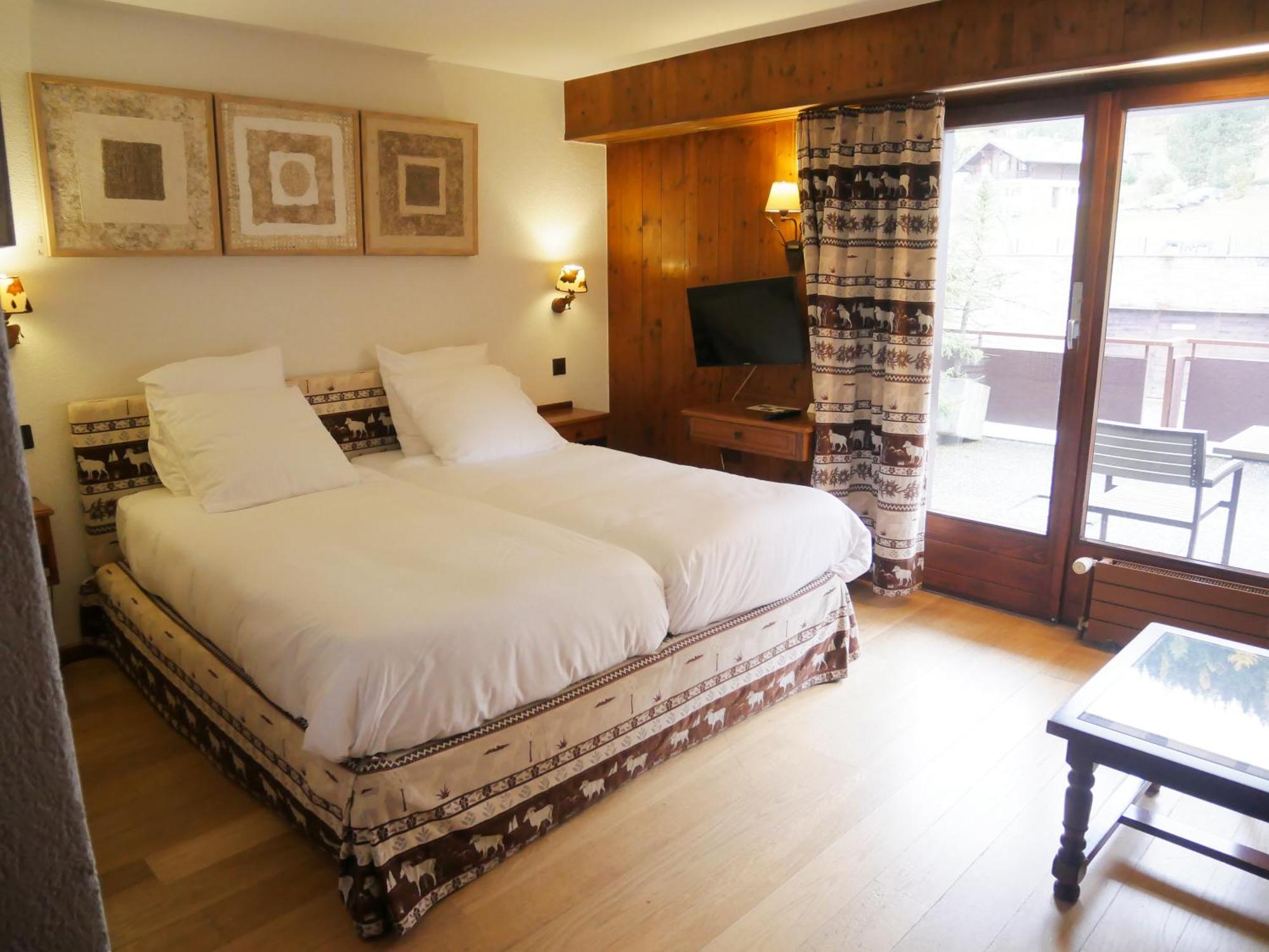 Between Boutique Hotel Chamoson Екстериор снимка